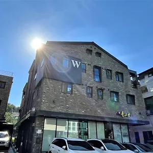 https://w-premium-airport.incheonhotels.info