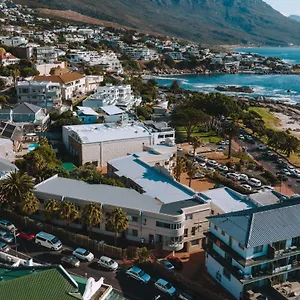 https://camps-bay-resort.hotels-capetown.com