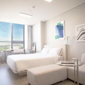 https://uh-flat-the-songdo.incheonhotels.info