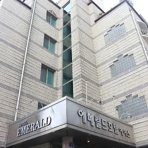 https://hotel-emerald.jejukoreahotels.com